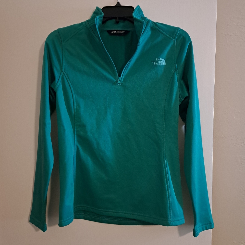North Face Quarter Zip - Picture 2 of 8